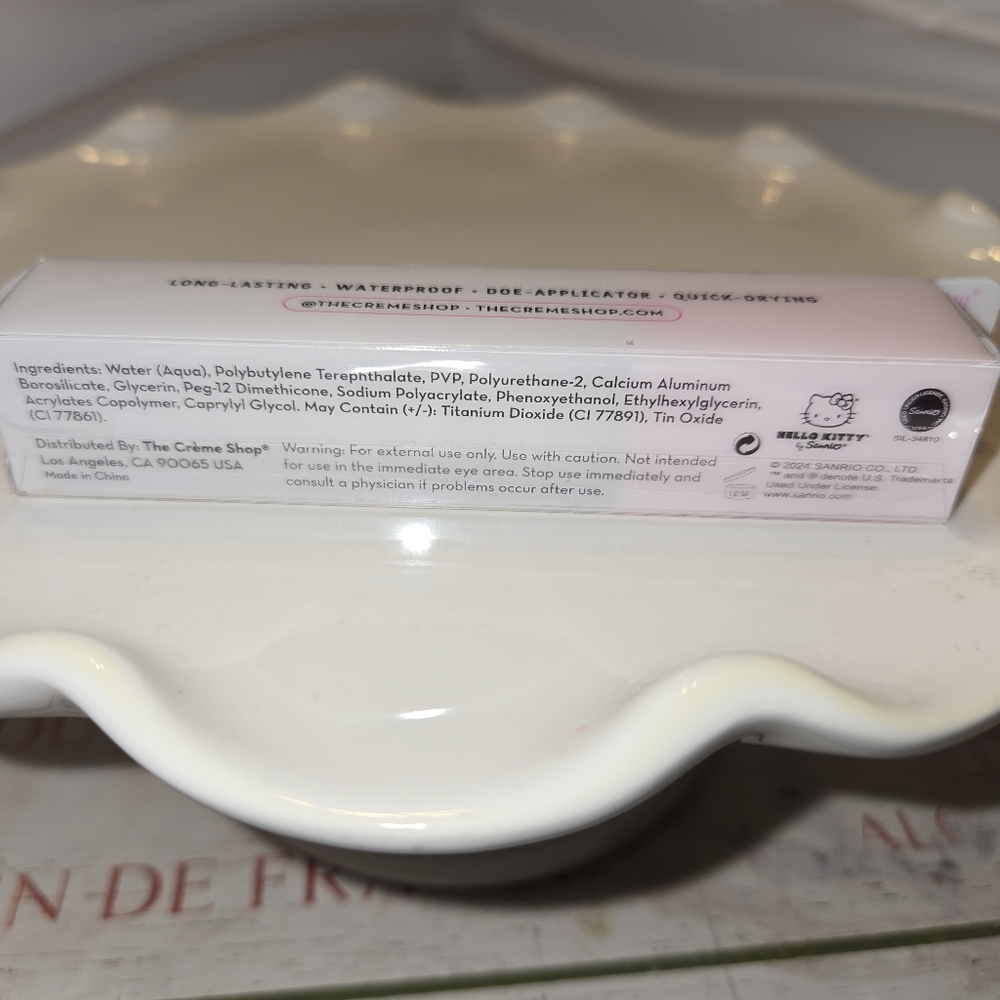 The Creme Shop X Hello Kitty Glitter Gel - Picture 4 of 4